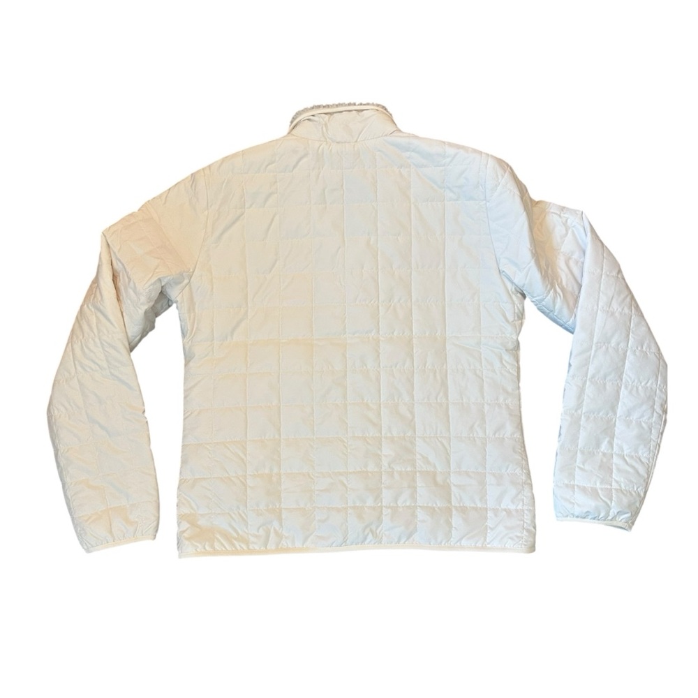 The North Face Women's White Puffer Jacket - Picture 5 of 16
